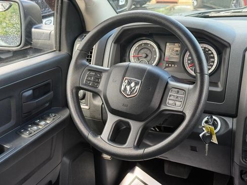 Used 2014 RAM 1500 Express AWD/4WD image 11