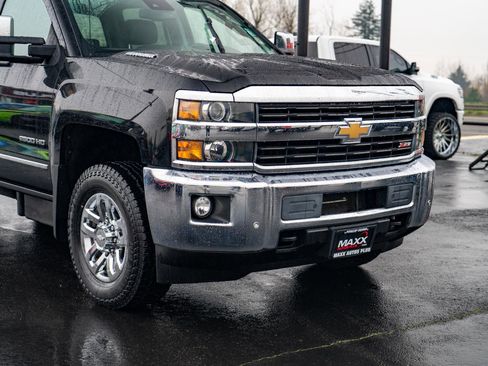 Used 2016 Chevrolet Silverado 2500 LTZ w/ Duramax Plus Package image 6