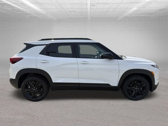 New 2026 Chevrolet TrailBlazer LT w/ Midnight Edition FWD image 27