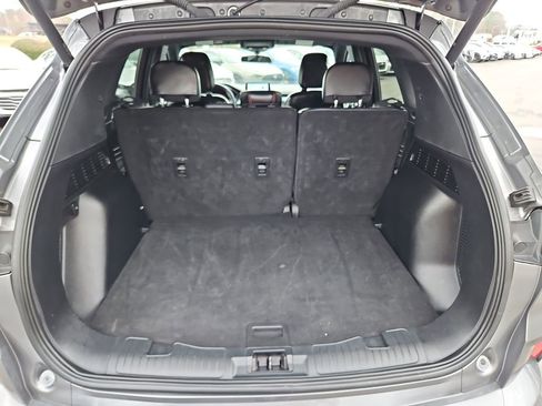 Used 2024 Ford Escape ST-Line w/ Cold Weather Package image 28