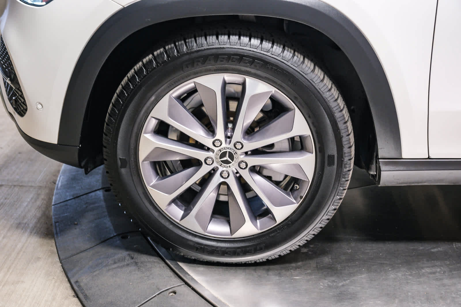 Used 2022 Mercedes-Benz GLE 350 image 8