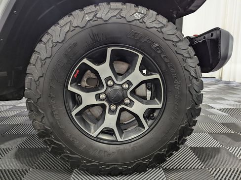 Used 2021 Jeep Wrangler Unlimited Rubicon AWD/4WD image 5