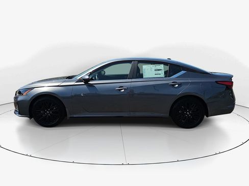 New 2026 Nissan Altima 2.5 SV w/ SV Special Edition Package FWD image 9