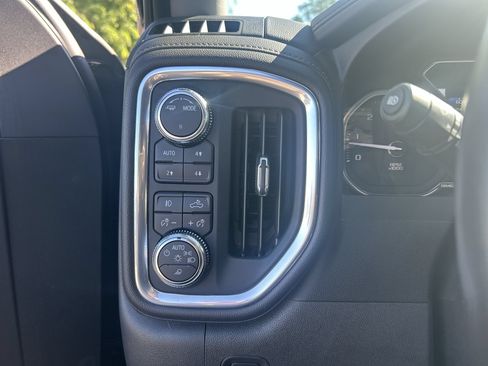 Certified 2021 GMC Sierra 1500 Denali w/ Driver Alert Package II AWD/4WD image 19