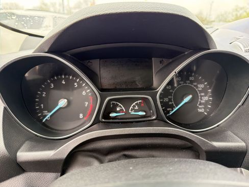 Used 2019 Ford Escape SEL image 32