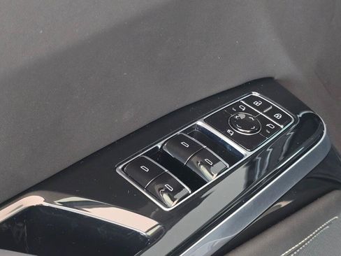 Used 2025 Cadillac Escalade V AWD/4WD image 42