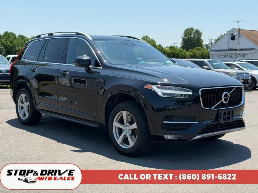 Used 2018 Volvo XC90 T5 Momentum w/ Momentum Plus Package AWD/4WD image 3