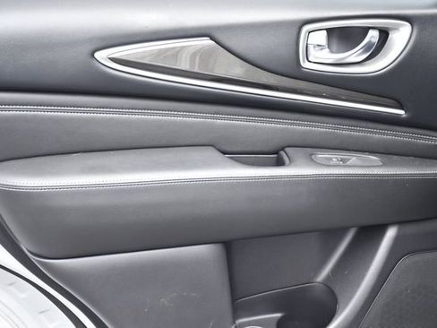 Used 2019 INFINITI QX60 Luxe w/ Essential Package FWD image 25