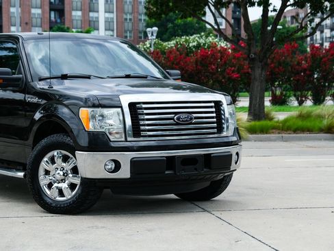 Used 2012 Ford F150 XLT w/ XLT Chrome Pkg RWD image 3