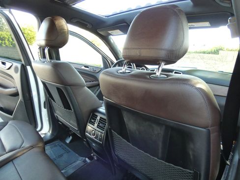 Used 2015 Mercedes-Benz ML 350 4MATIC image 46