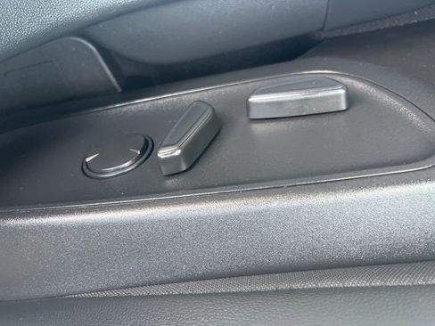 Used 2022 Ford Escape SEL w/ Technology Package image 18