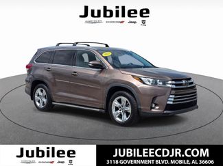 Used 2019 Toyota Highlander Limited video 1