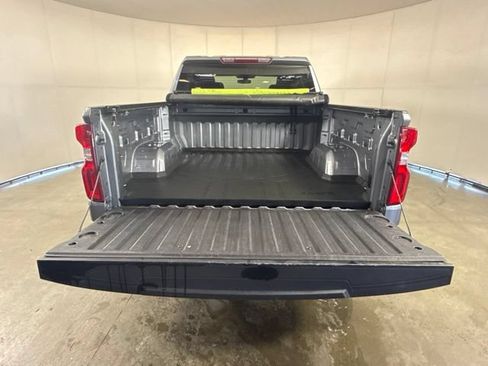 Used 2021 Chevrolet Silverado 1500 Custom AWD/4WD image 29