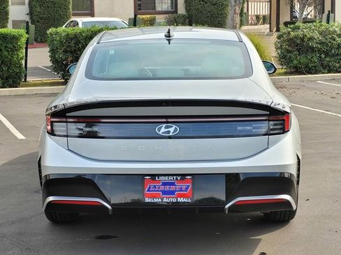 Used 2025 Hyundai Sonata SEL image 6