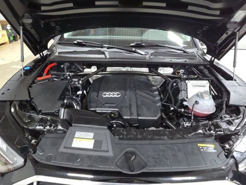 Used 2024 Audi Q5 2.0T Premium image 16