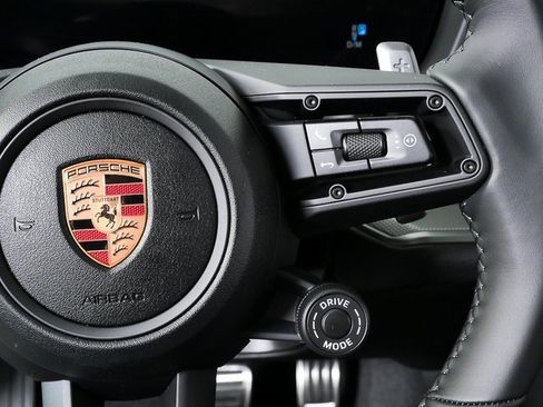 New 2026 Porsche Cayenne S image 11