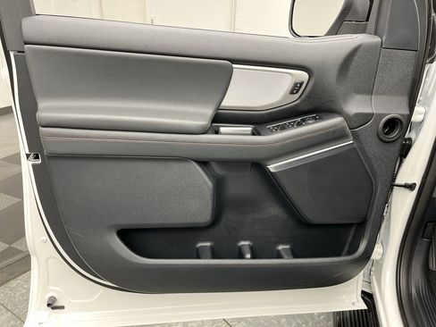 New 2025 Ford Expedition Max Active AWD/4WD image 7
