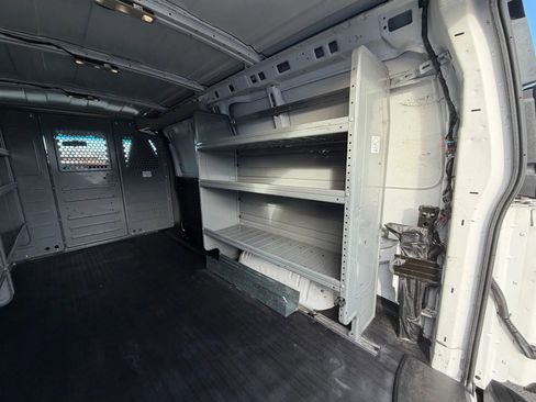Used 2021 Chevrolet Express 2500 Regular Van 3D w/ Driver Convenience Package image 18