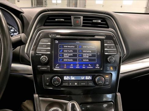 Used 2020 Nissan Maxima 3.5 SL w/ Floor Mat Group FWD image 15