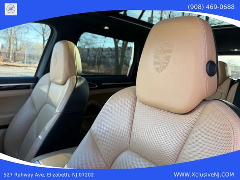 Used 2018 Porsche Cayenne image 9