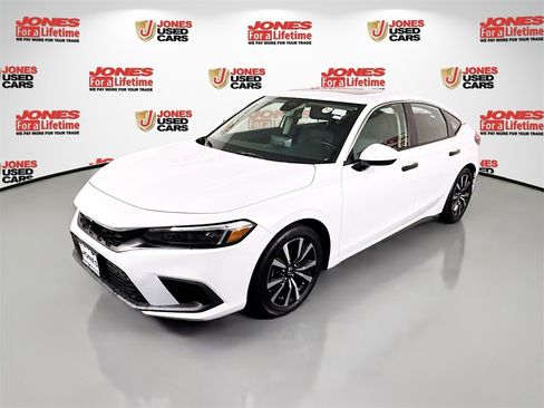 Used 2024 Honda Civic EX-L image 13