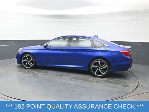 Used 2018 Honda Accord Sport image 4