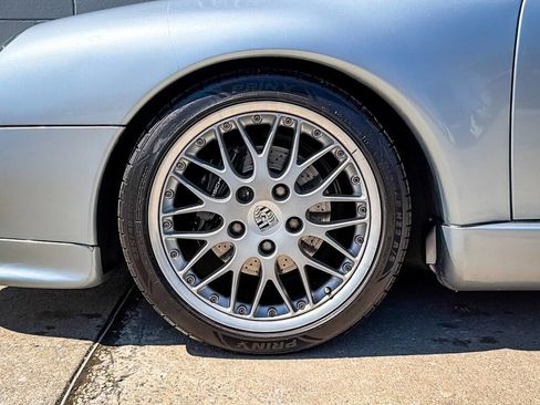 Used 1996 Porsche 911 Carrera RWD image 5
