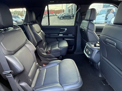 New 2026 Ford Expedition Platinum image 18