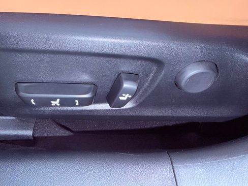 Used 2018 Lexus IS 300 w/ Comfort Package image 20