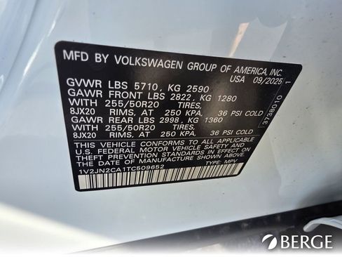 New 2026 Volkswagen Atlas SE FWD image 23