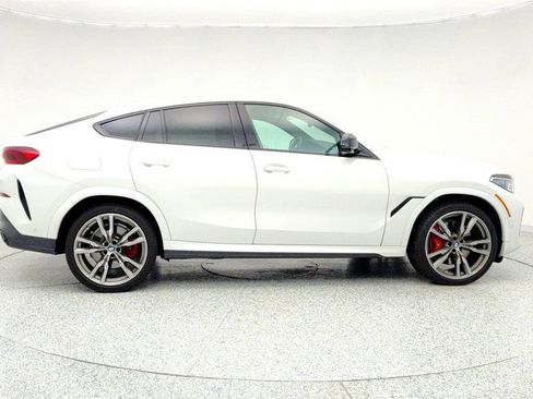 Used 2022 BMW X6 M50i w/ Executive Package AWD/4WD image 4