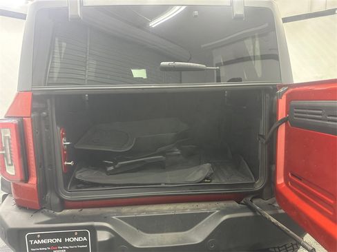 Used 2024 Ford Bronco Wildtrak image 19