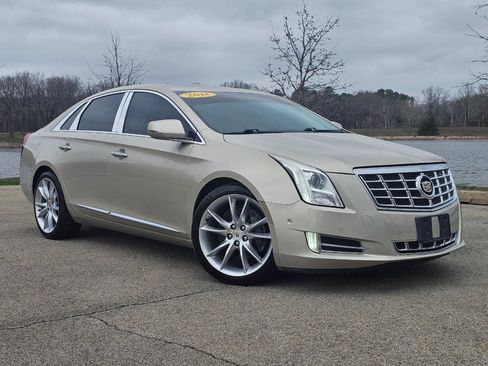 Used 2014 Cadillac XTS Premium image 1