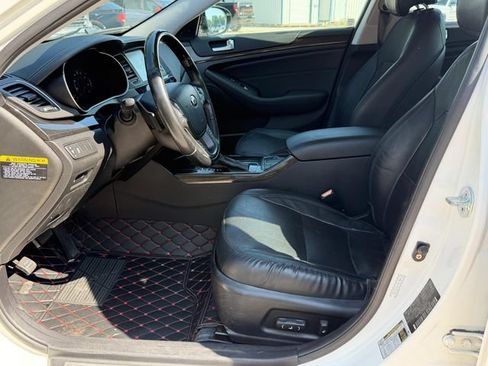 Used 2014 Kia Cadenza Premium FWD image 14