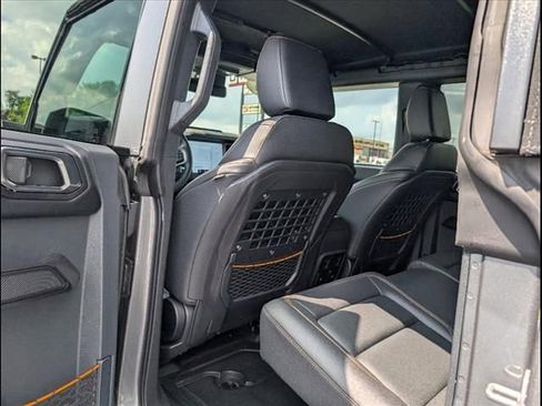 Used 2024 Ford Bronco Badlands AWD/4WD image 15