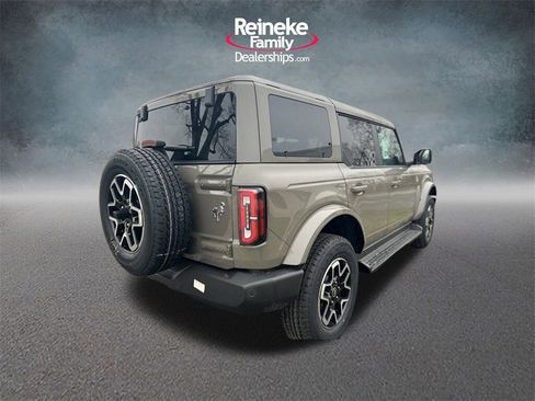 New 2025 Ford Bronco Outer Banks image 8