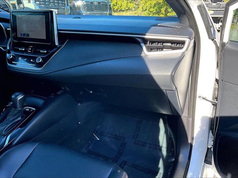 Used 2023 Toyota Corolla XSE image 15