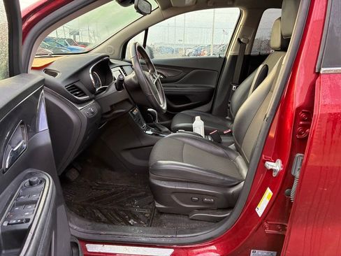 Used 2022 Buick Encore Preferred w/ Safety Package image 11