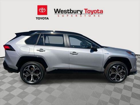 Certified 2024 Toyota RAV4 XSE w/ Weather Package AWD/4WD image 6
