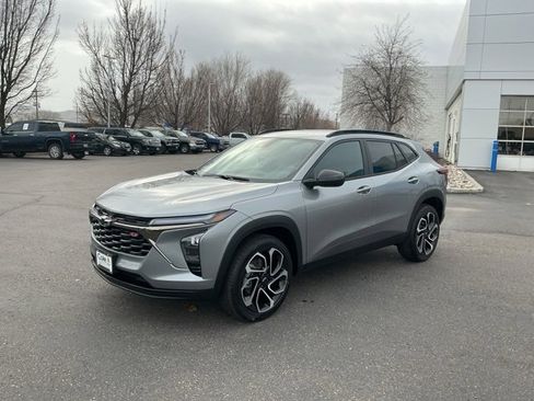 New 2026 Chevrolet Trax RS w/ Driver Confidence Package image 8