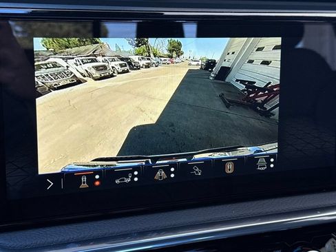 New 2026 GMC Sierra 1500 Denali w/ Technology Package AWD/4WD image 19