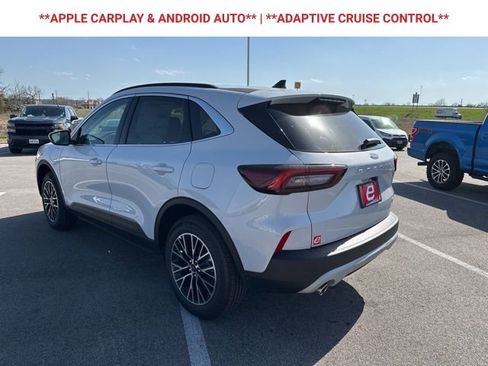 New 2025 Ford Escape SE image 6
