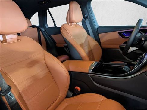 Certified 2026 Mercedes-Benz GLC 300 image 22