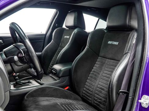 Used 2023 Dodge Charger R/T w/ Daytona Edition Group RWD image 39