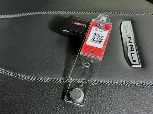 Used 2026 GMC Yukon Denali w/ Sun & Power Step Package AWD/4WD image 33