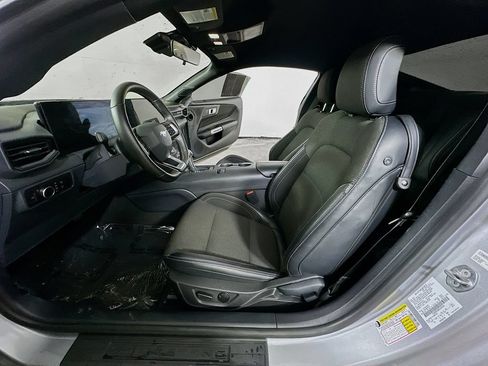Used 2024 Ford Mustang Coupe RWD image 15