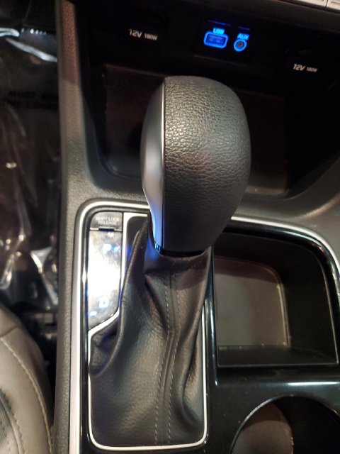 Used 2018 Hyundai Sonata SE FWD image 25