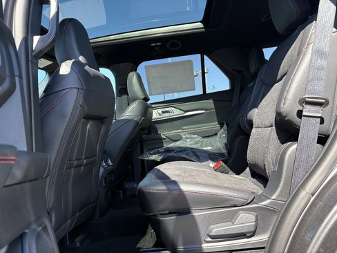 New 2026 Ford Explorer ST AWD/4WD image 38