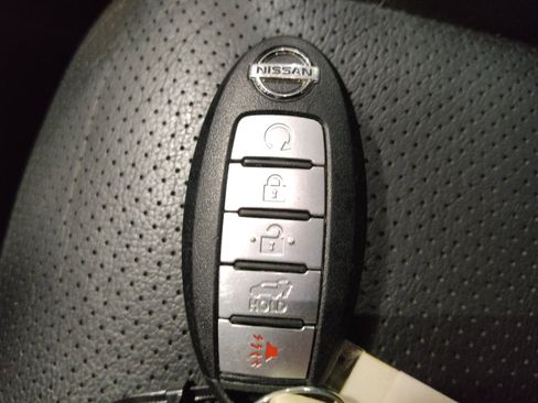 Used 2016 Nissan Murano SL FWD image 32