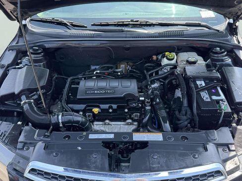Used 2011 Chevrolet Cruze LTZ FWD image 65